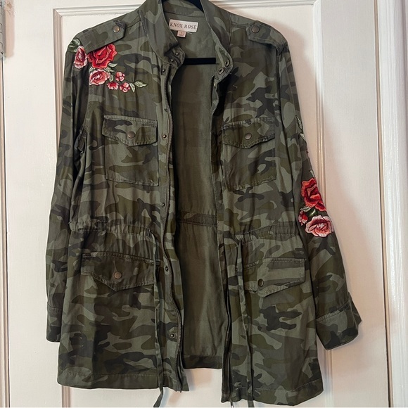 Knox Rose Embroidered Camo Utility Jacket Floral Military Style Size L - Picture 6 of 11
